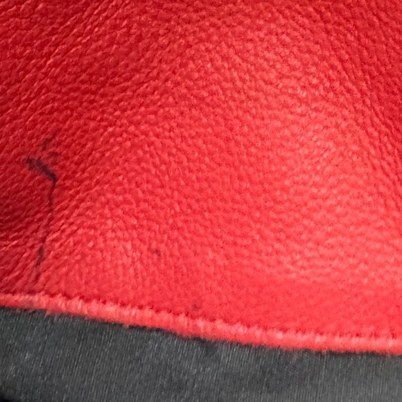 Red Pebbled Leather Crossbody Bag - Picture 7 of 9